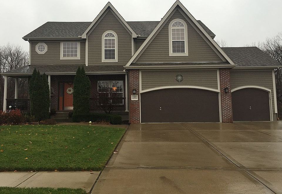 1st image of 1805 Parkside Dr