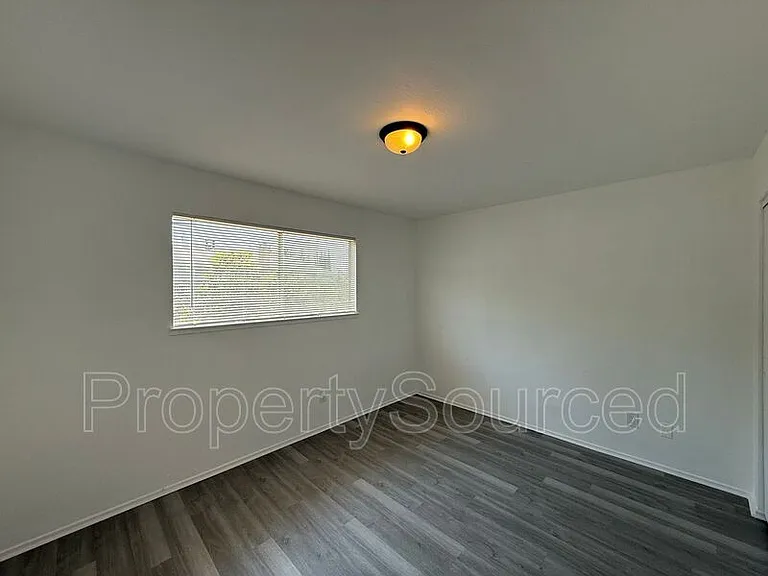 1944 Hickock Ct — Photo 26