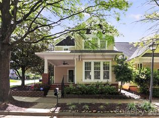 103 Park Forest St, Davidson, NC 28036