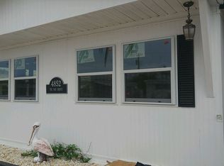 4852 Tri Par Dr, Sarasota, FL 34234