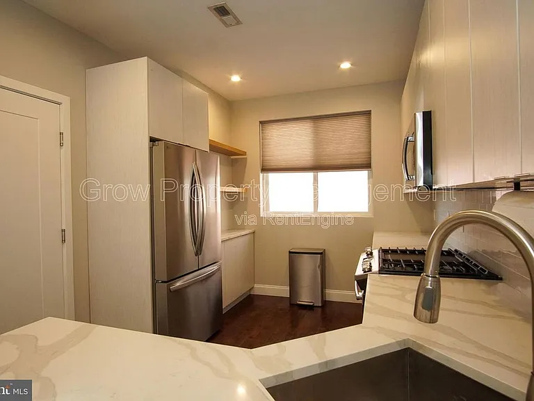 1616 Cambridge St #A — Photo 14