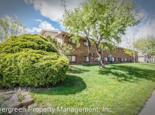 1717 Cheyenne Ave APT 19, Loveland, CO 80538