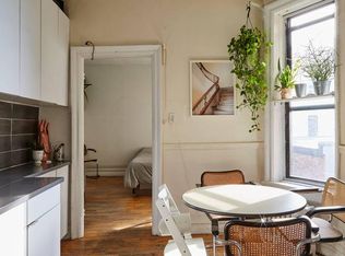 383 S 3rd St APT 31, Brooklyn, NY 11211