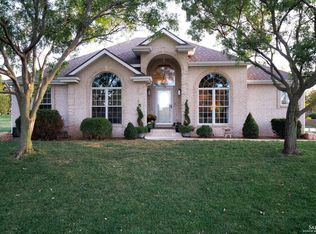 1280 Columbine Ln, Salina, KS 67401