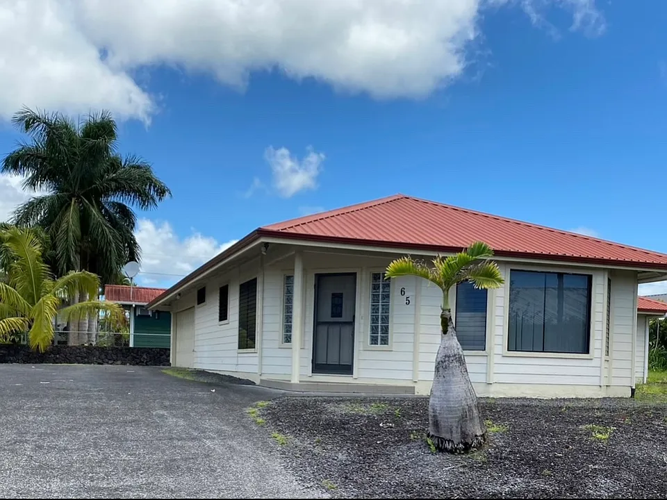 65 Waiakea Pl