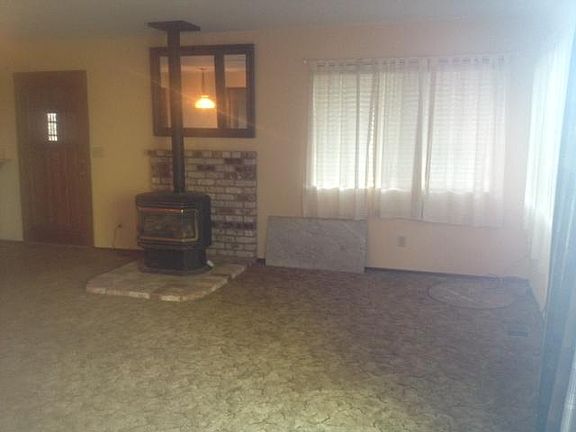 3rd image of 4590 Hawaina Way