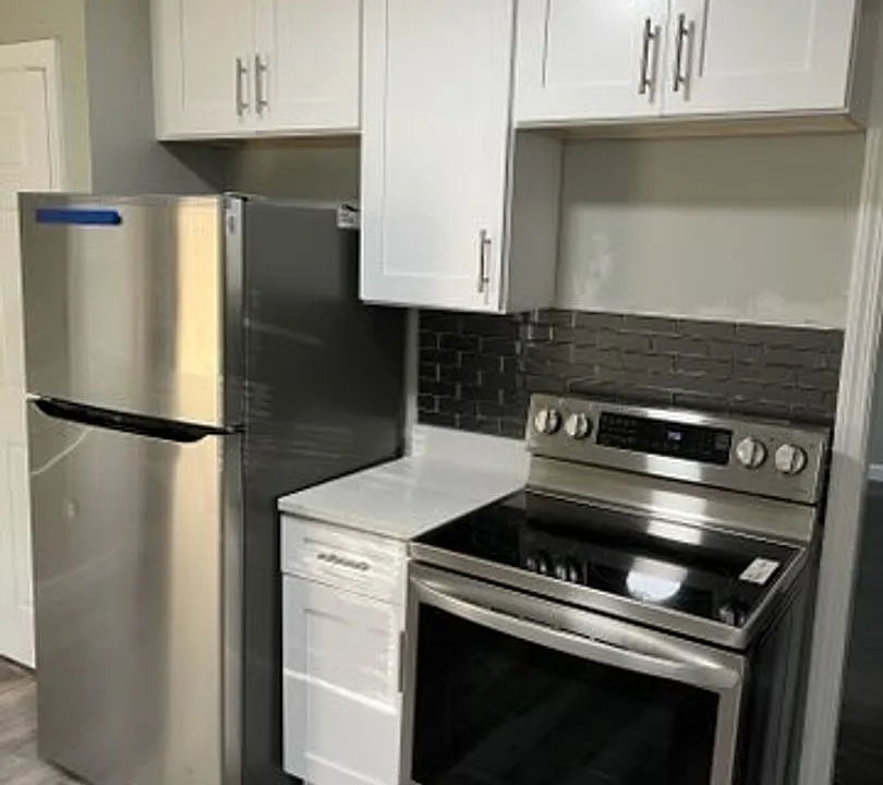 4924 Adams St