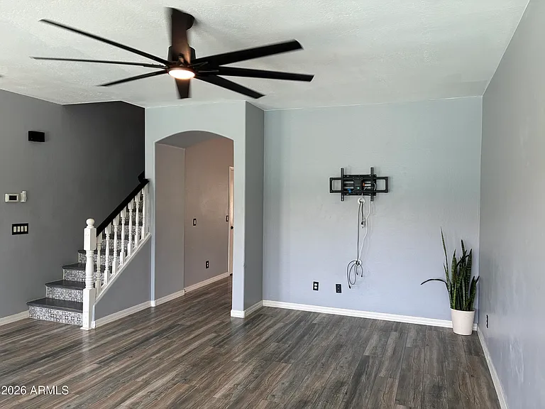 9226 N 182nd Dr — Photo 10