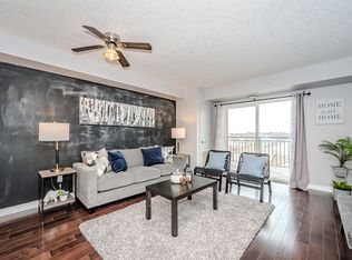 39 Goodwin Dr #402, Guelph, ON