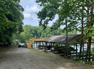 12 Saint Augustine Rd, Wirtz, VA 24184