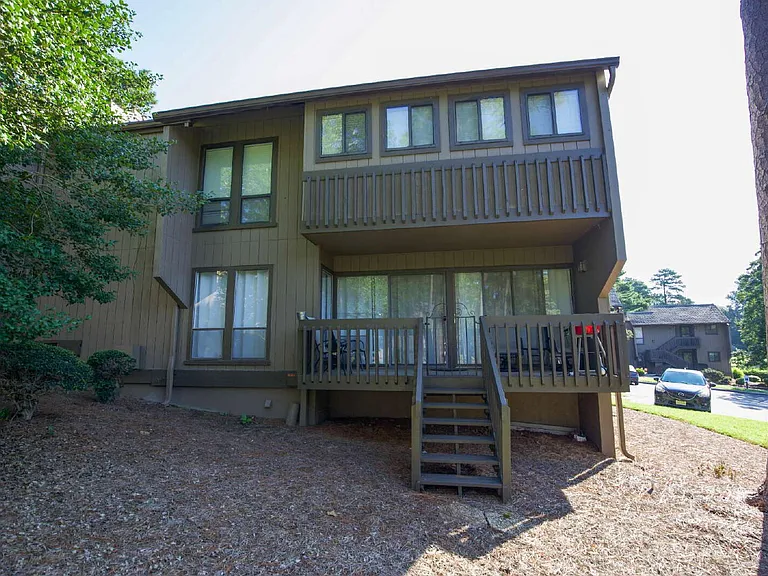 800 Saint Andrews Dr #172 — Photo 4