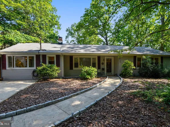 1171 Blue Bird Ln, Crownsville, MD 21032