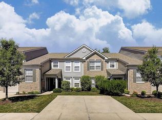 1545 Weatherstone Cir #12-302, Monroe, OH 45050