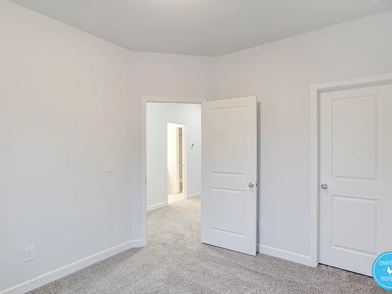 300 Conrad Ln #1 — Photo 28