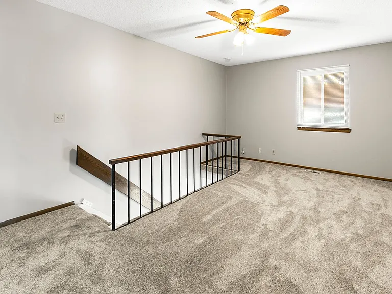 9002 David Cir — Photo 18