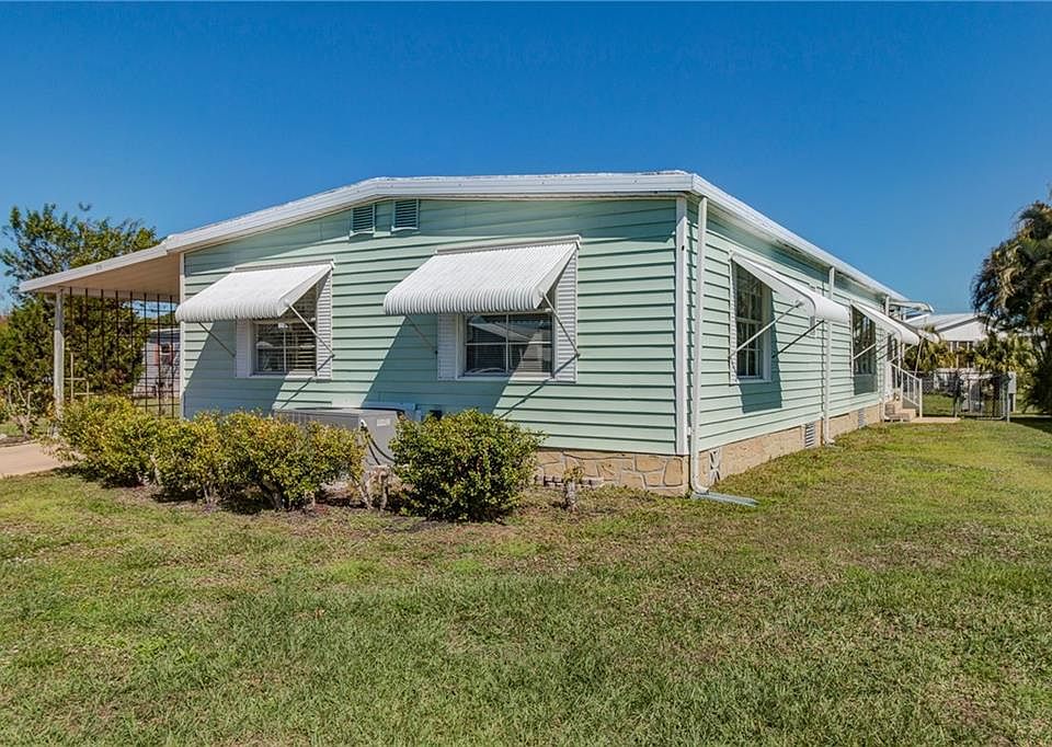 1st image of 1218 Barefoot Cir