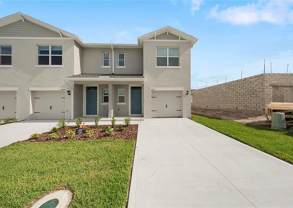 4302 Butterscotch Cir