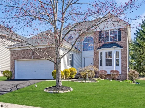 9 Wendover Pl, Bridgewater Twp., NJ 08807