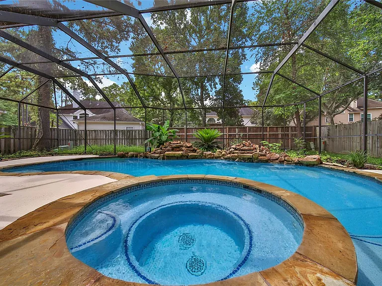 7 Churchdale Pl — Photo 40