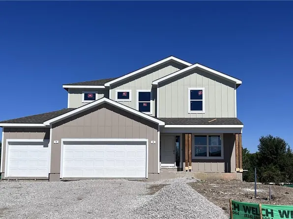 1808 SW Hightown Dr, Lees Summit, MO 64082