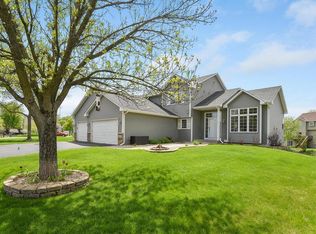 2382 Ponds Way, Shakopee, MN 55379