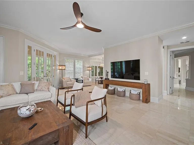 261 Colonade Cir #2701 — Photo 6
