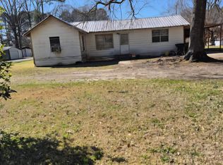 303 Western Auto Rd, Crossett, AR 71635