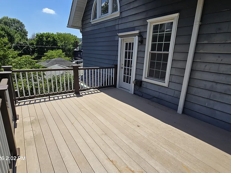 228 3rd St #2 — Photo 3