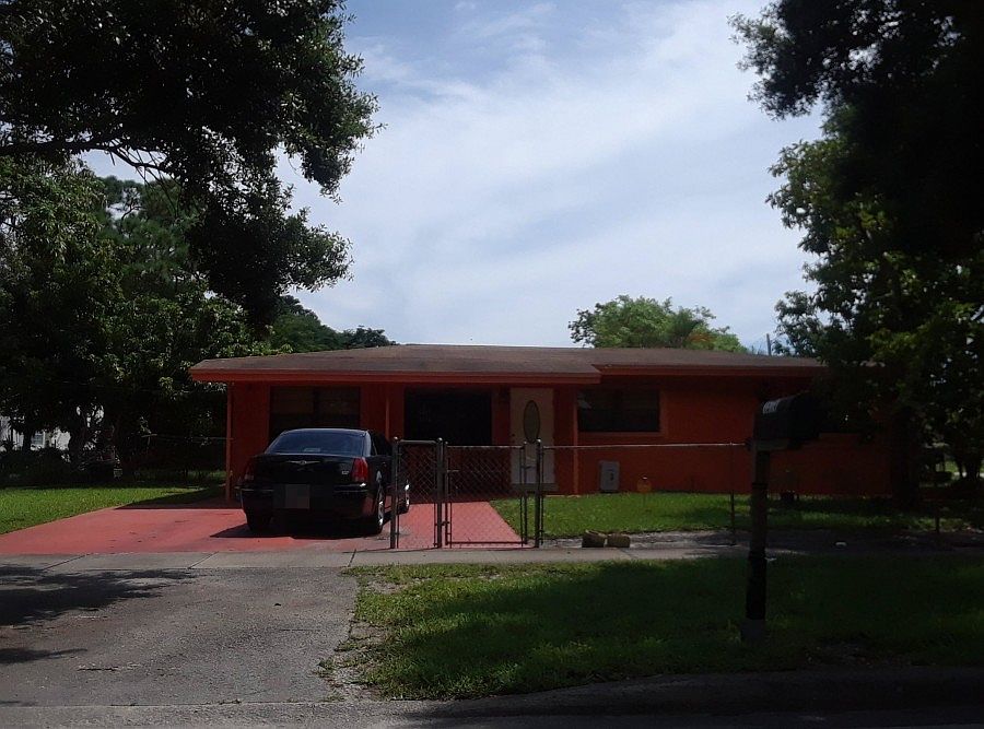 1st image of 1514 NW 15th Ave
