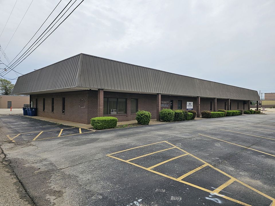 1st image of 514 E Commerce St #9