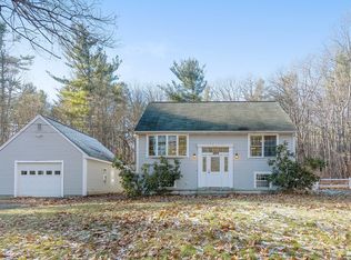 164 Turkey Hill Rd, Rutland, MA 01543