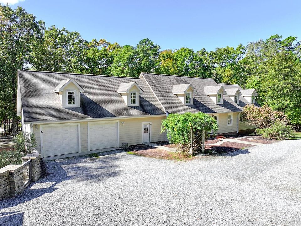 1st image of 224 Oak Run
