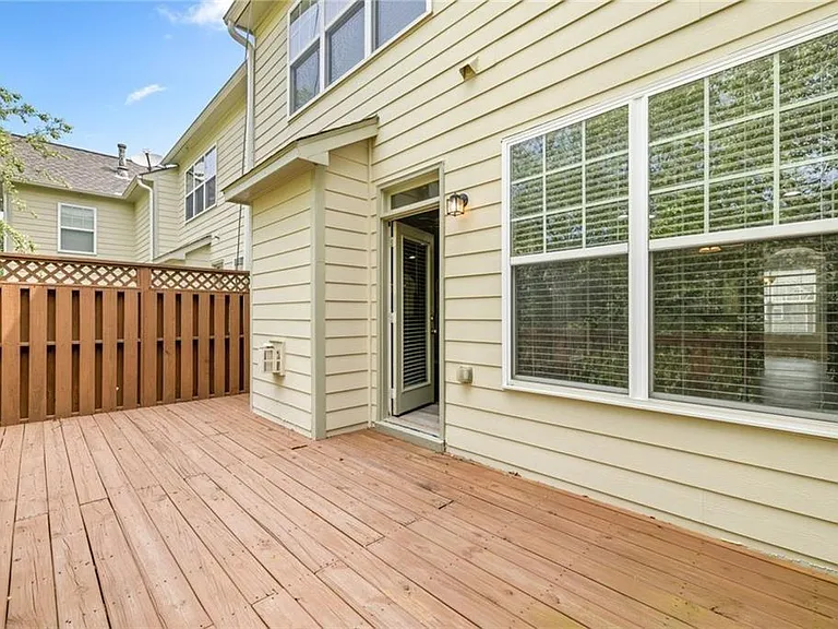 3642 Gambrell Ln NE — Photo 28