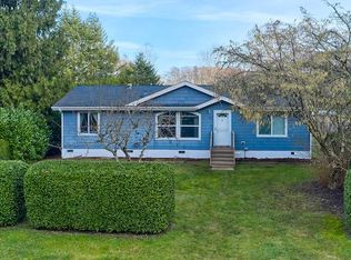28 Diane Cir, Point Roberts, WA 98281