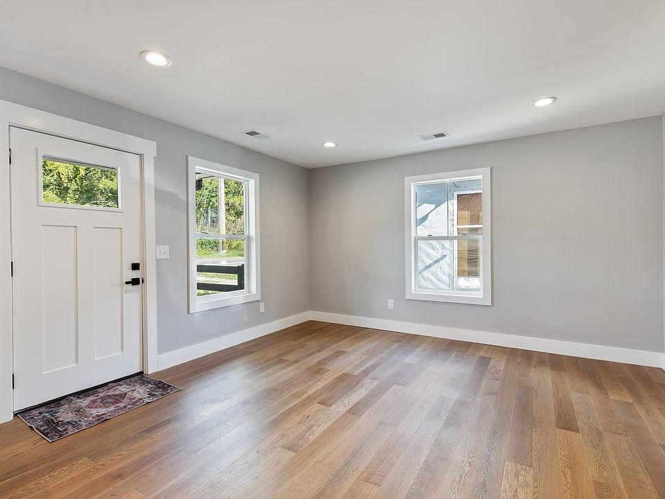 105 Pond Rd, Dickson, TN 37055 Zillow