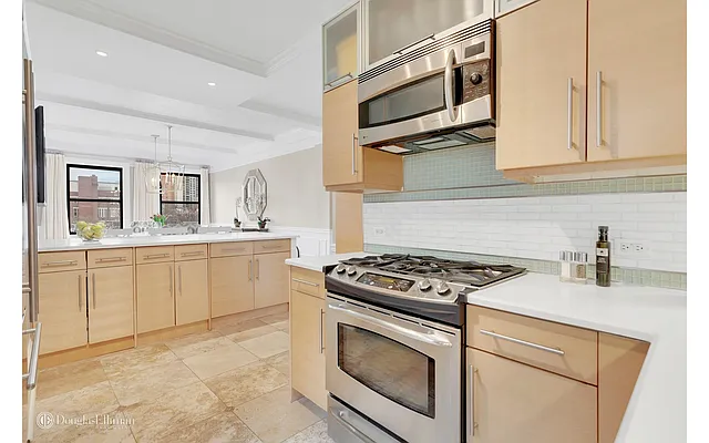 Sold by Douglas Elliman | media 5