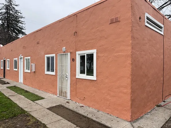 430 S Washington St APT 10, Modesto, CA 95351