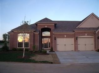 500 Dudee Ct, Lexington, KY