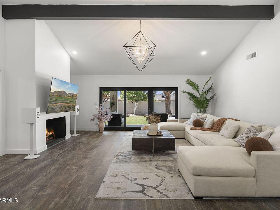 1st image of 8437 E VIA DE ENCANTO --