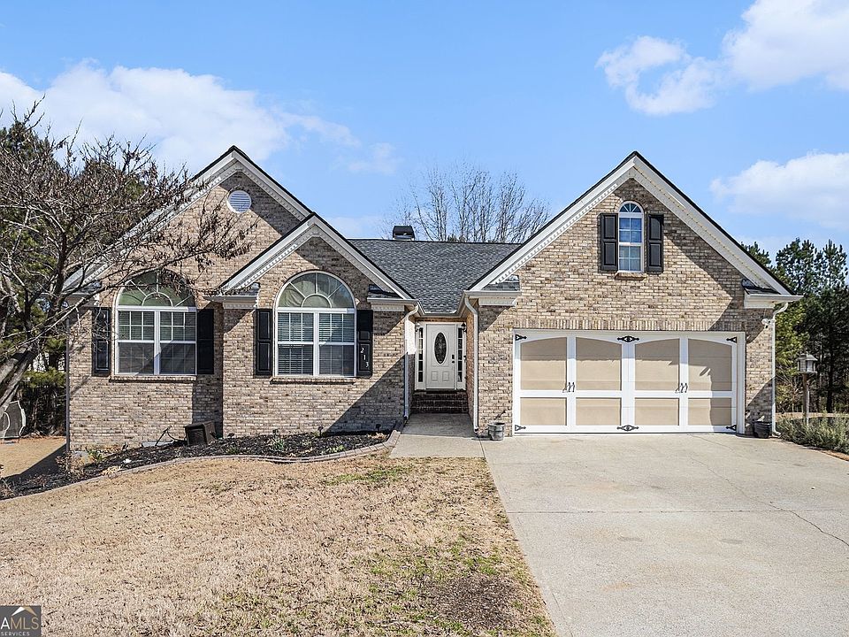 1st image of 213 Overlook Ct