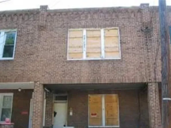 1606 Pershing St, Camden, NJ 08104