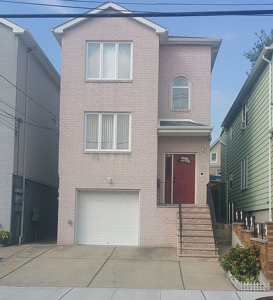 2nd image of 29 6th St