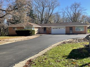 18335 W National Ave, New Berlin, WI 53146