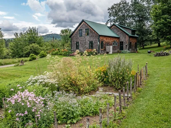 1076 Brown Hill Road, Elmore, VT 05657