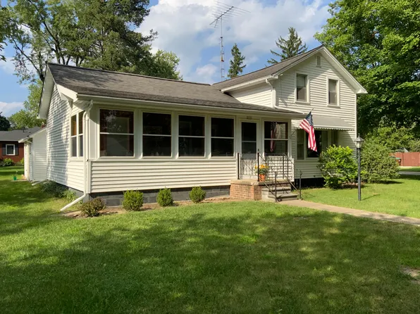 204 Litchfield St, Clinton, MI 49236