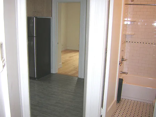 Rented by AWC Real Estate | media 6