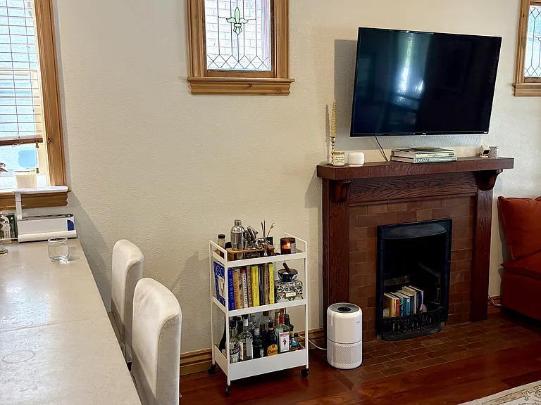 2752 N Lafayette St — Photo 13