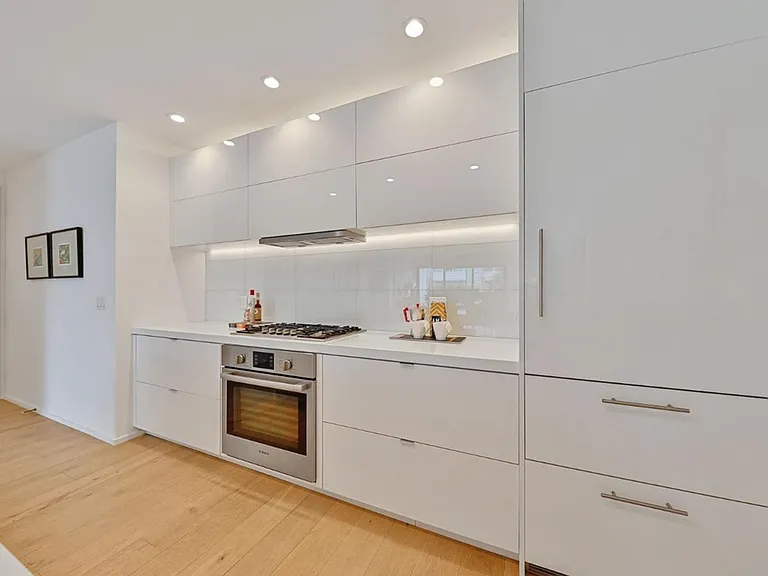310 Carolina St #202 — Photo 3