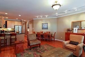 4th image of 1533 W Montana St #1