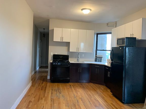 3rd image of 623 Metropolitan Ave #15A